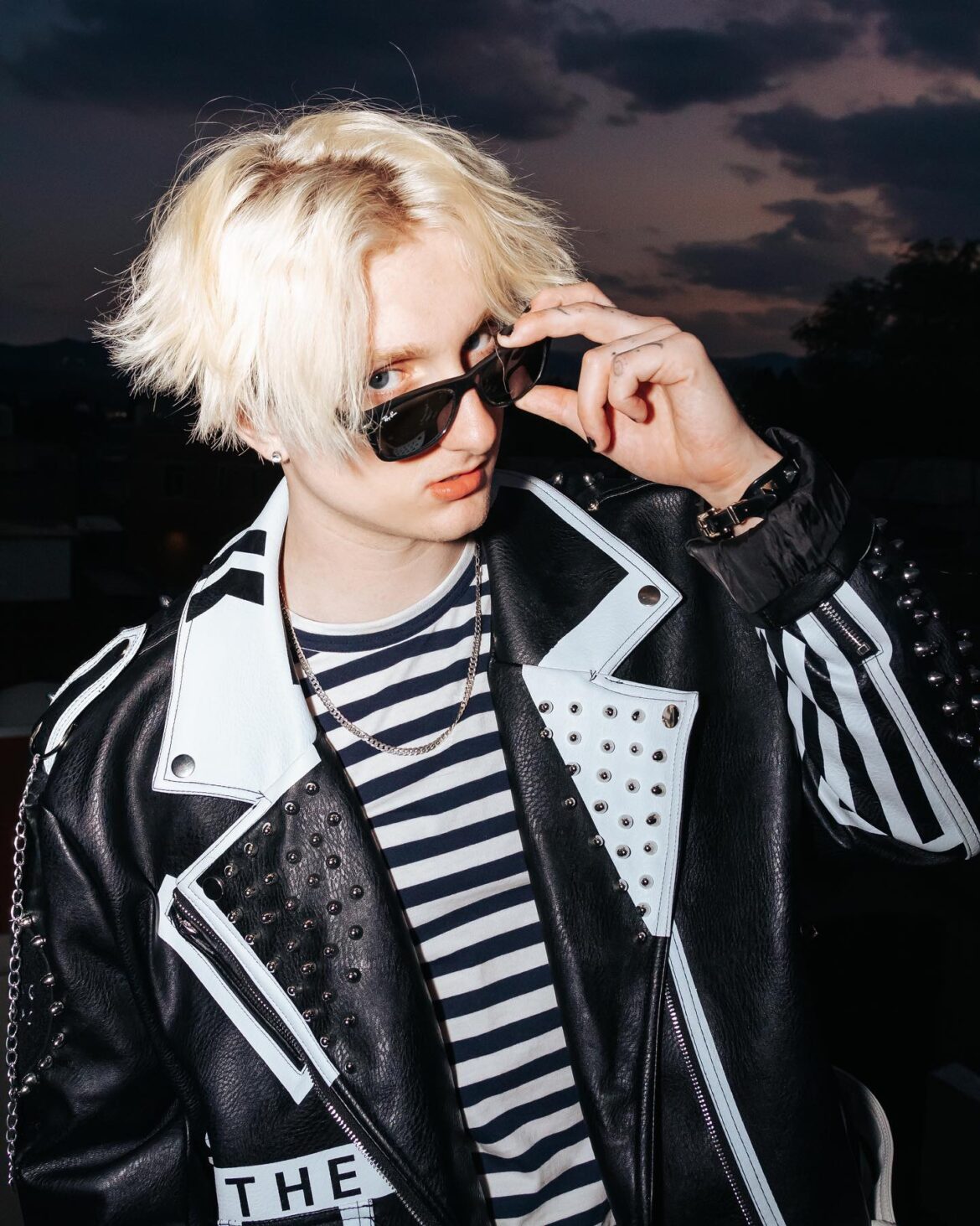 Love Ghost