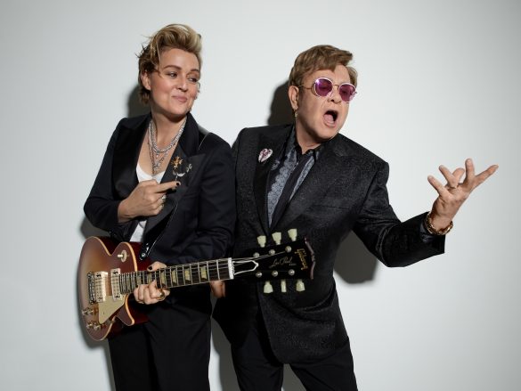 03 Elton John & Brandi Carlile 1105 LEAD PRESS SHOT (Cred Peggy Sirota)